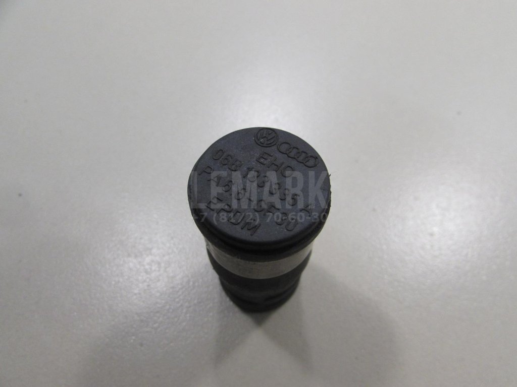 Заглушка тройника для  Audi A3 [8PA] Sportback 2004-2013