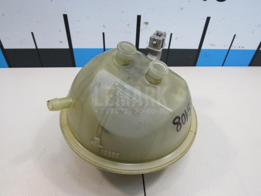 Бачок главного тормозного цилиндра