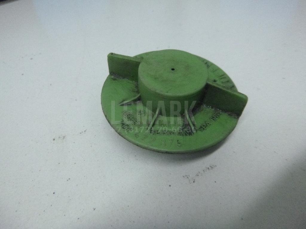 Крышка бачка гидроусилителя