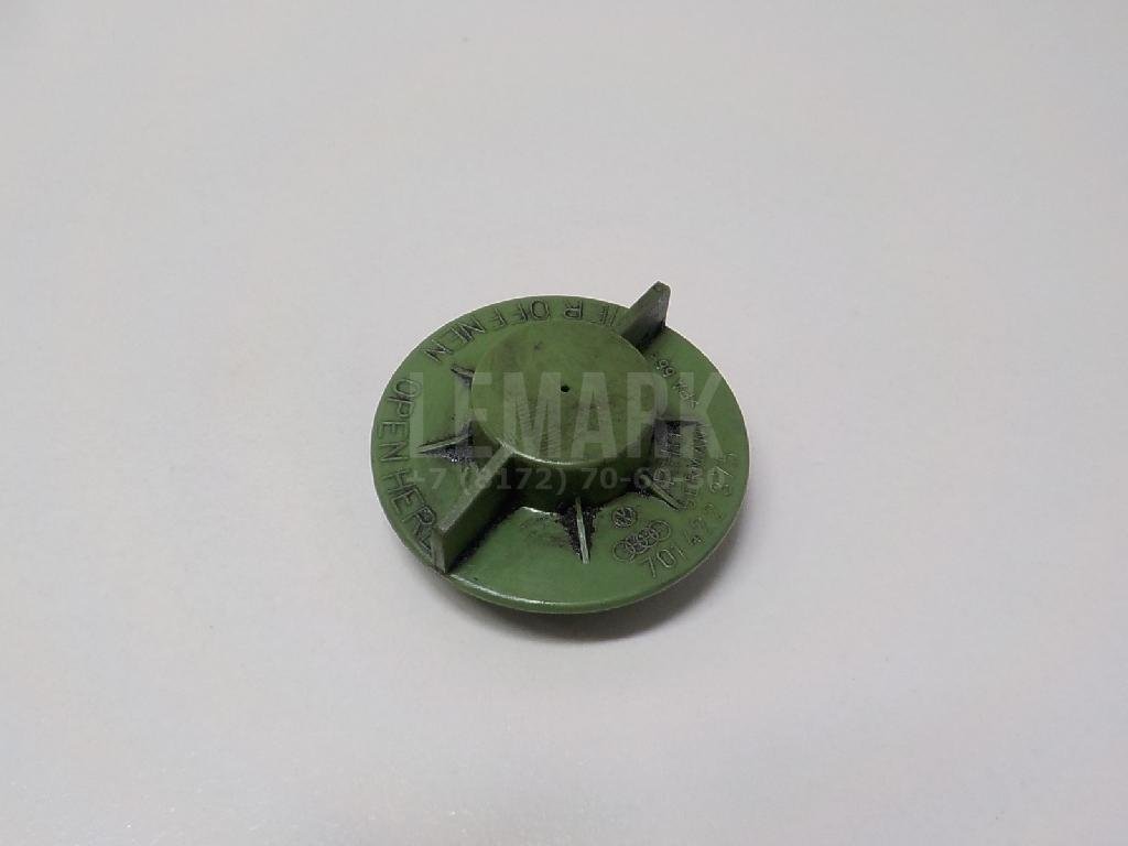 Крышка бачка гидроусилителя