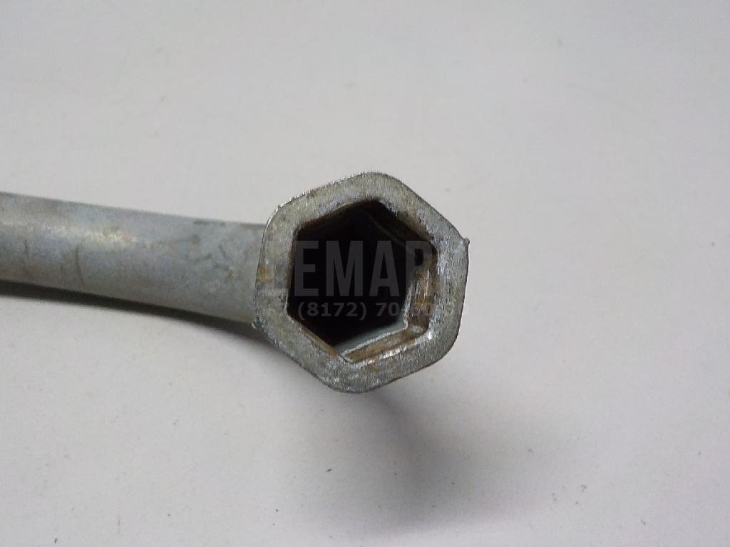 Ключ баллонный