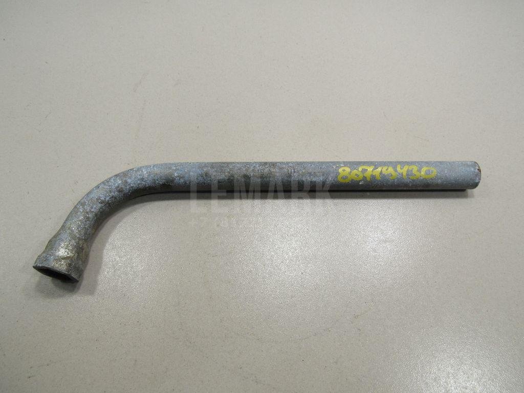 Ключ баллонный