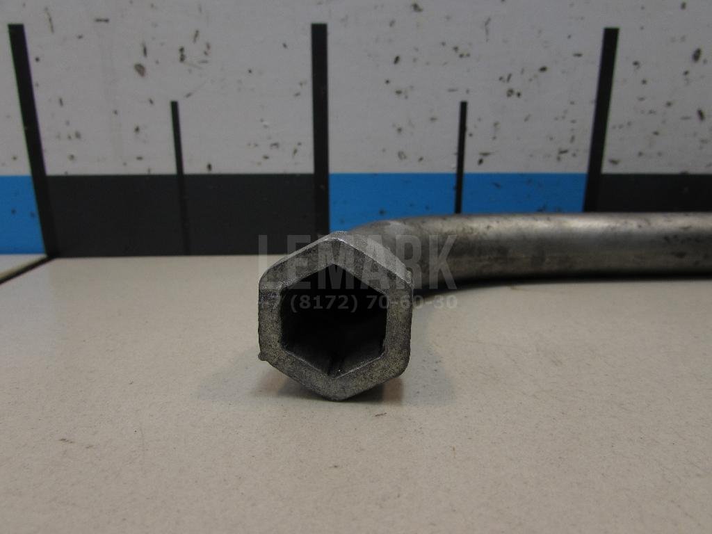 Ключ баллонный