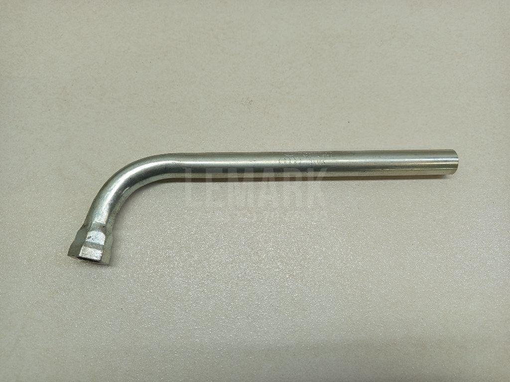 Ключ баллонный