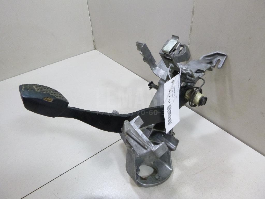 Блок педалей