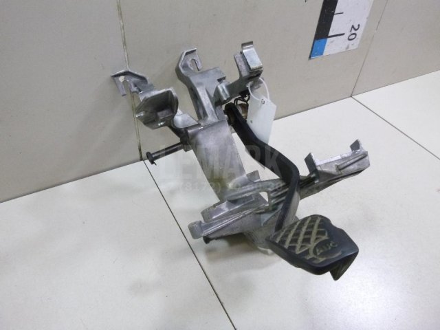 Блок педалей