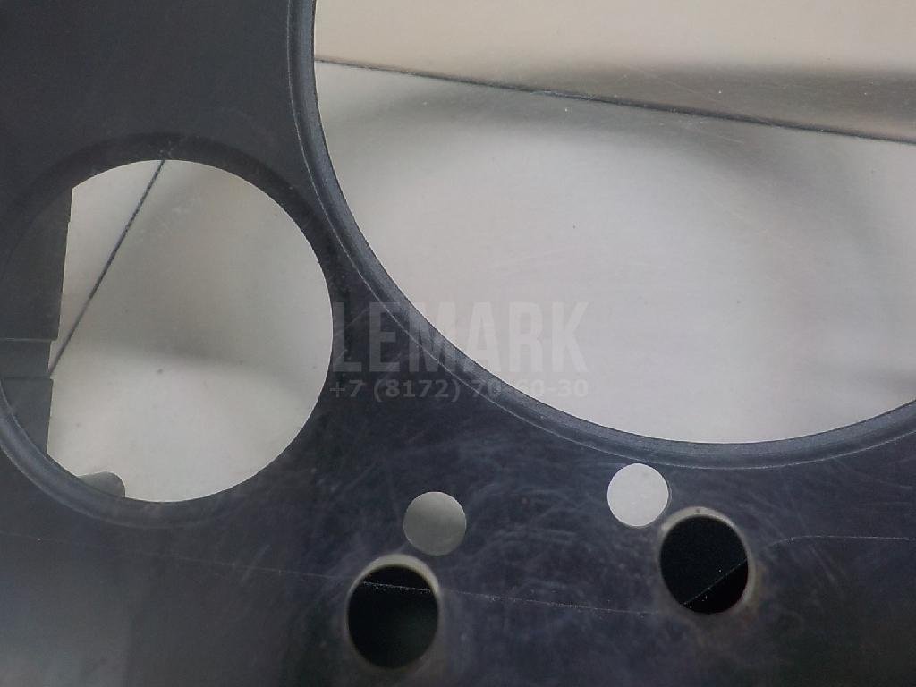 Стекло панели приборов