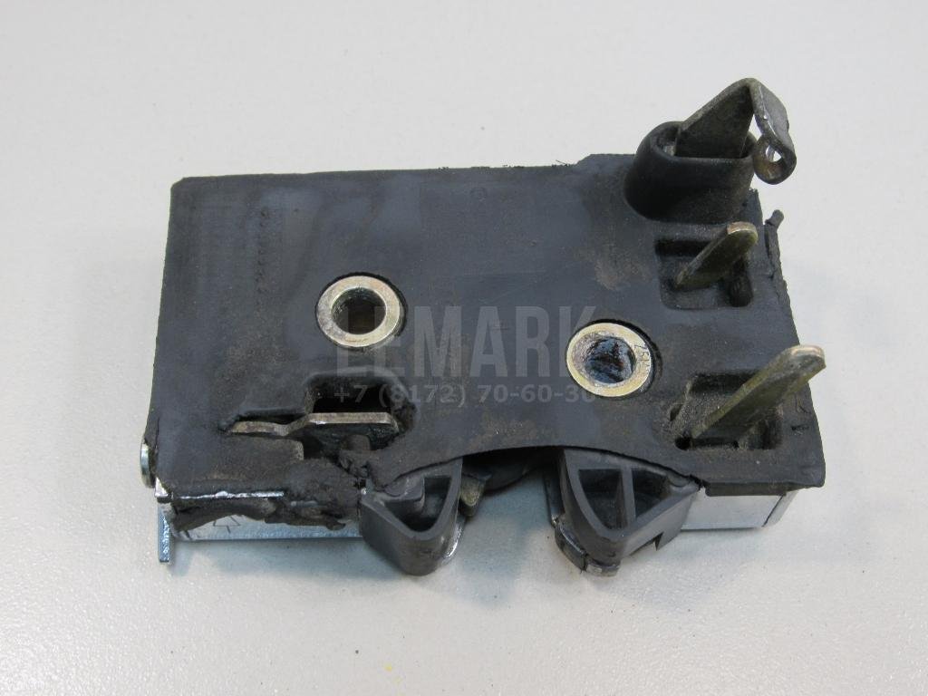 Замок двери задней правой