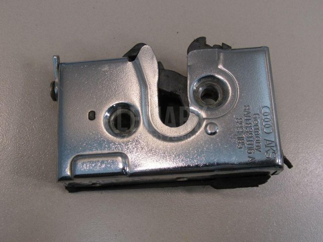 Замок двери задней правой