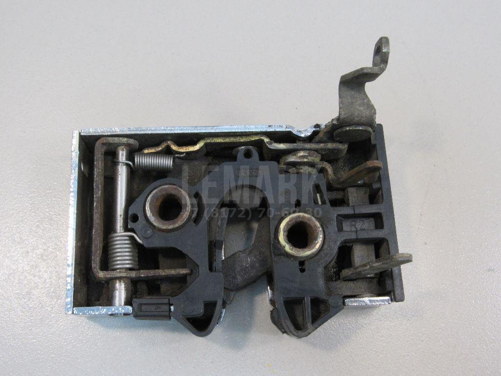 Замок двери передней правой