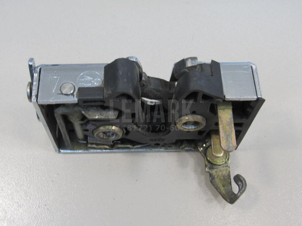 Замок двери задней левой