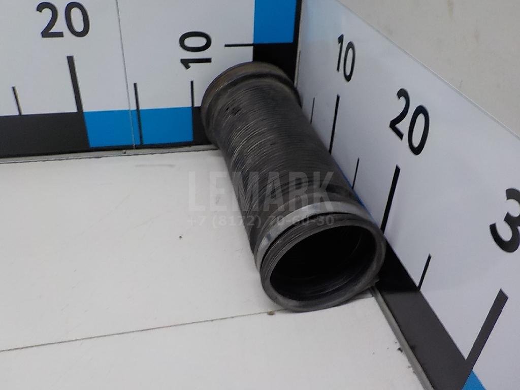 Патрубок воздушного фильтра