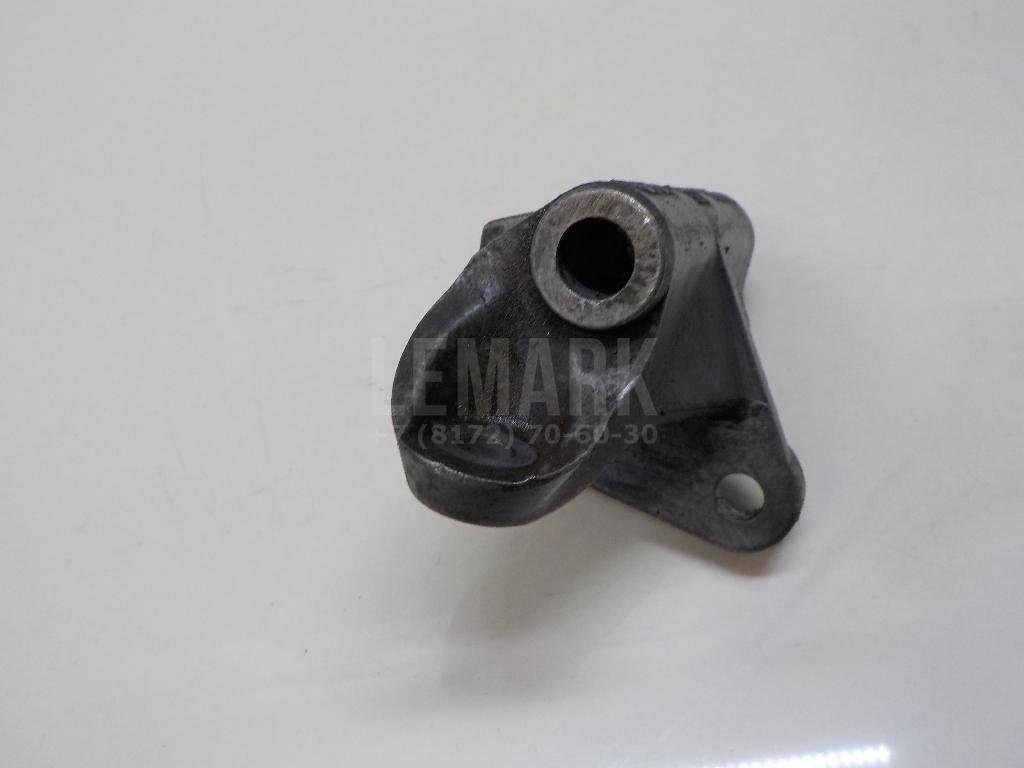 Кронштейн генератора