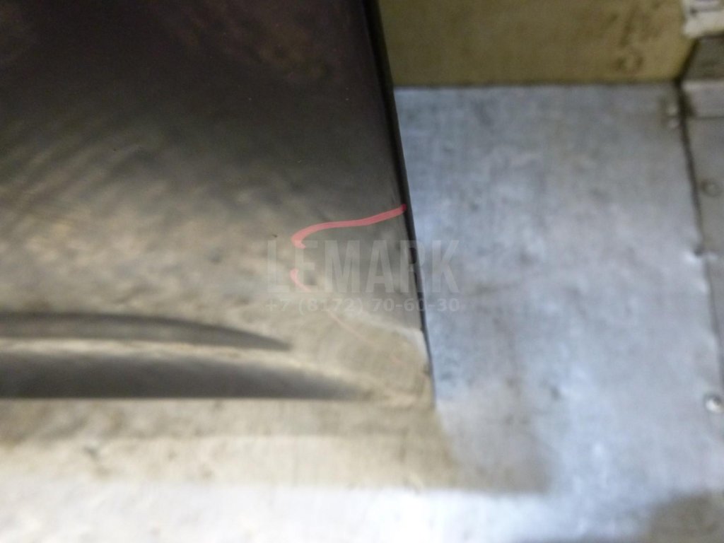 Дверь передняя правая