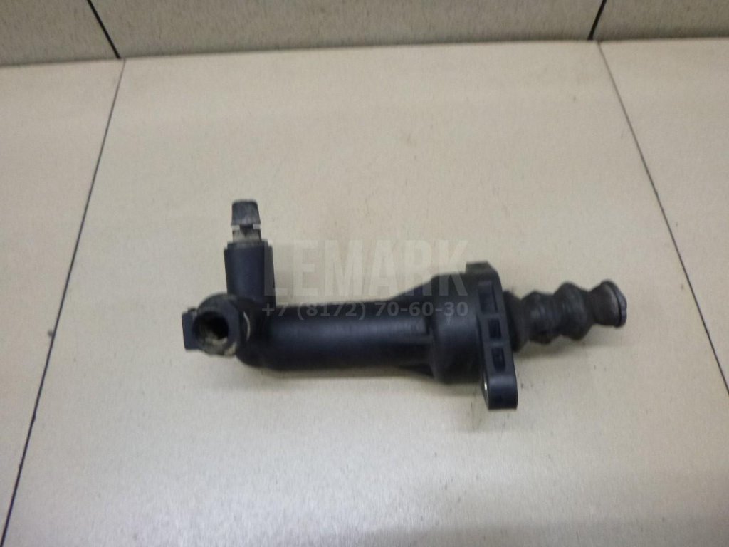 Цилиндр сцепления рабочий