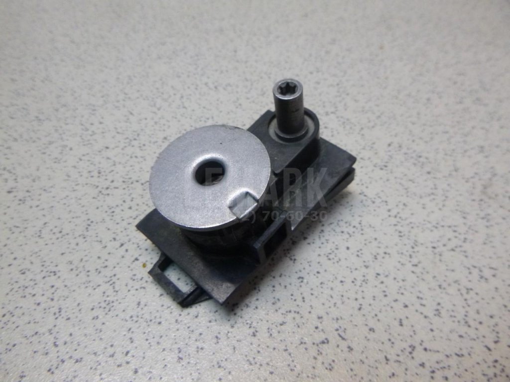 Крепеж фары для  Audi A4 [B9] 2015