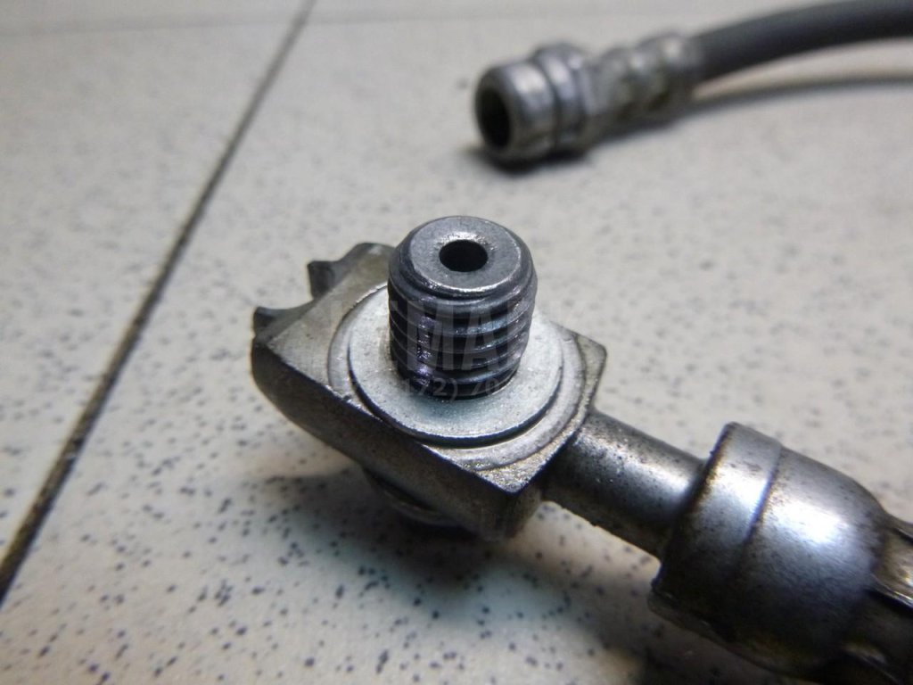 Шланг тормозной передний