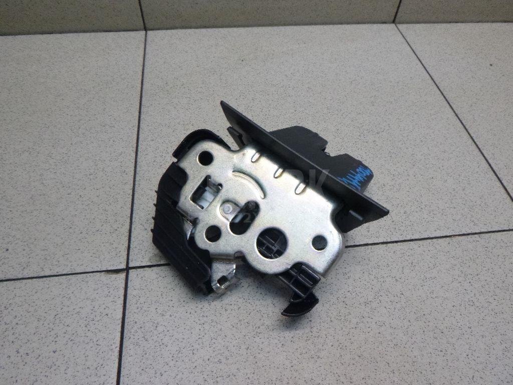 Замок багажника