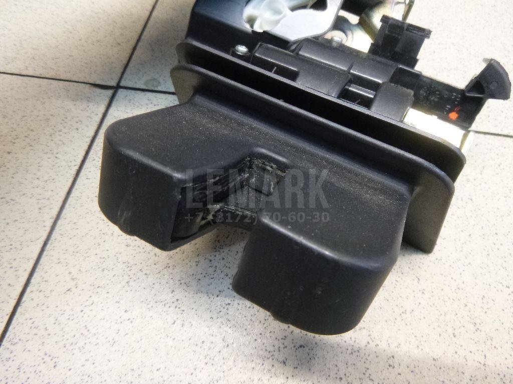 Замок багажника