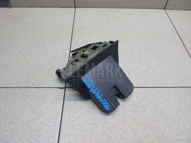 Замок багажника