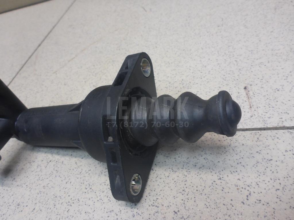 Цилиндр сцепления рабочий