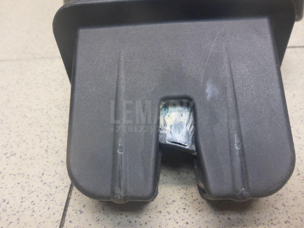 Замок багажника