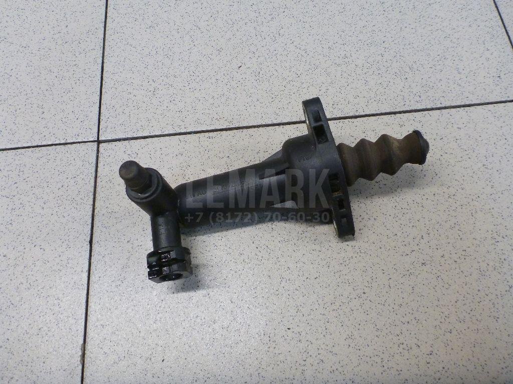 Цилиндр сцепления рабочий