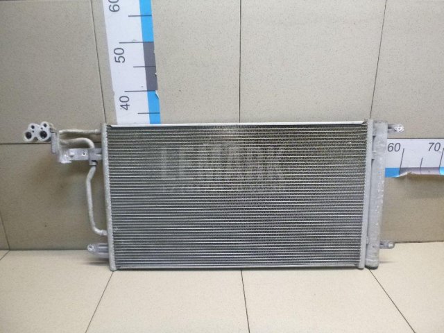 Радиатор кондиционера (конденсер)
