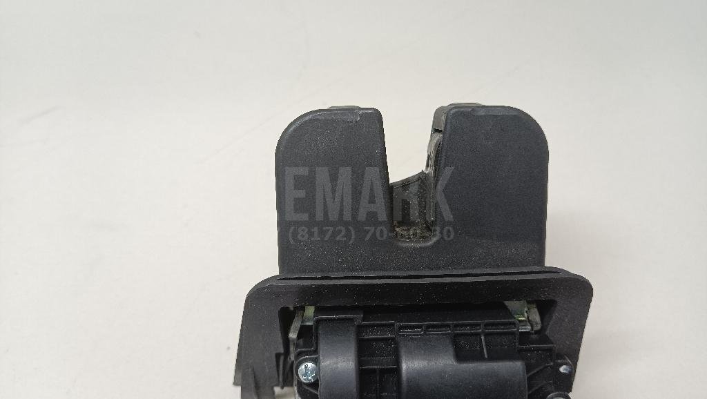 Замок багажника