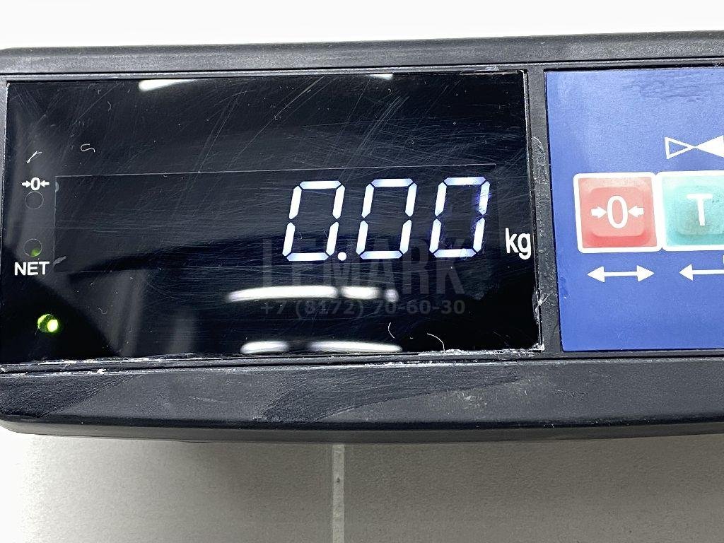 Кожух замка капота