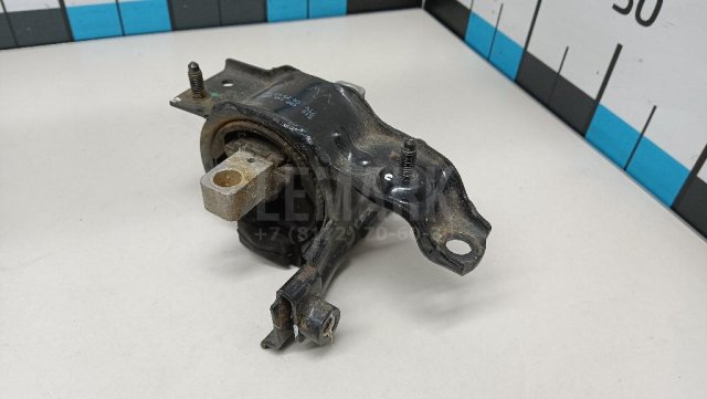 Опора КПП левая