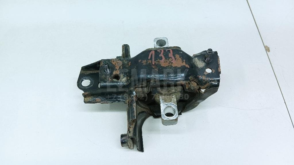 Опора КПП левая