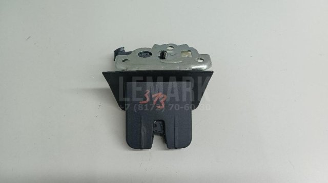 Замок багажника