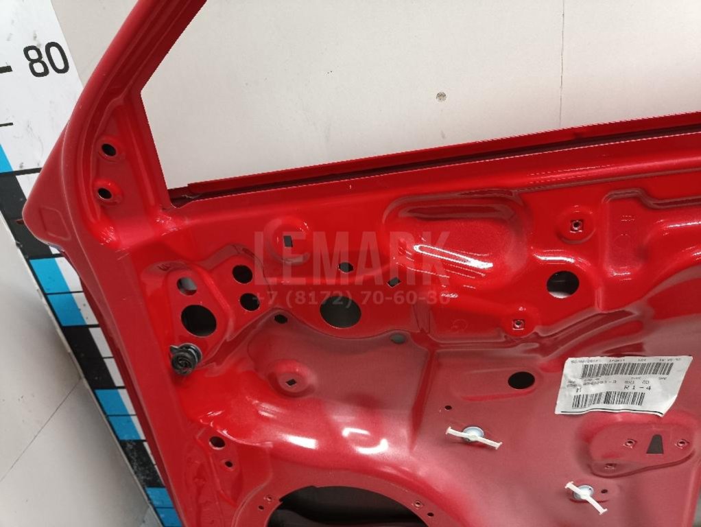 Дверь передняя правая