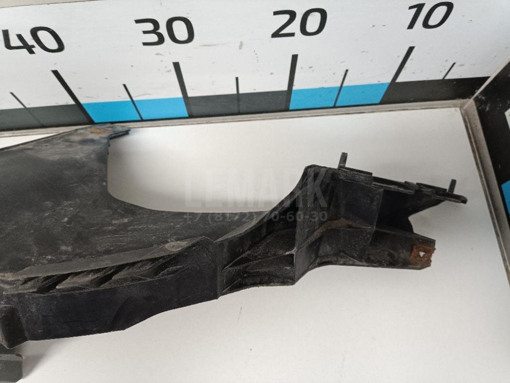 Кронштейн фар левый для  Audi A2 [8Z0] 2000-2005