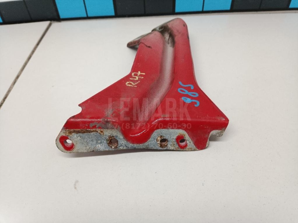 Кронштейн крепления крыла