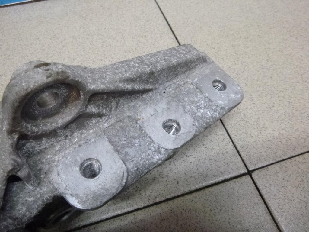 Кронштейн КПП