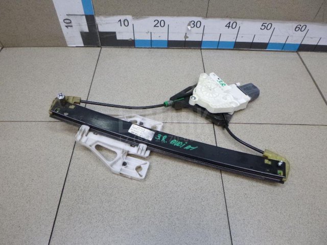 Стеклоподъемник электр. задний правый