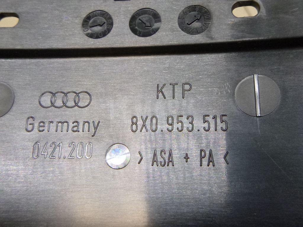 Кожух рулевой колонки верхний