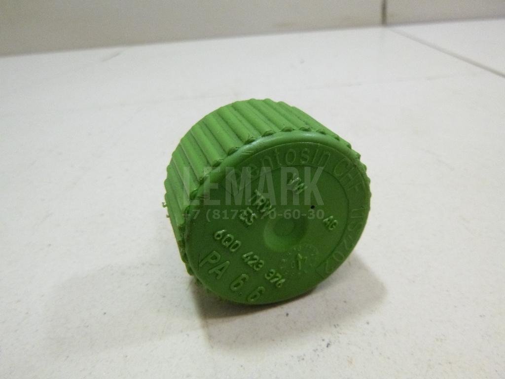 Крышка бачка гидроусилителя