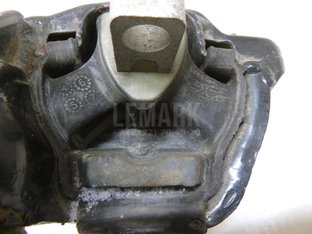 Опора КПП левая