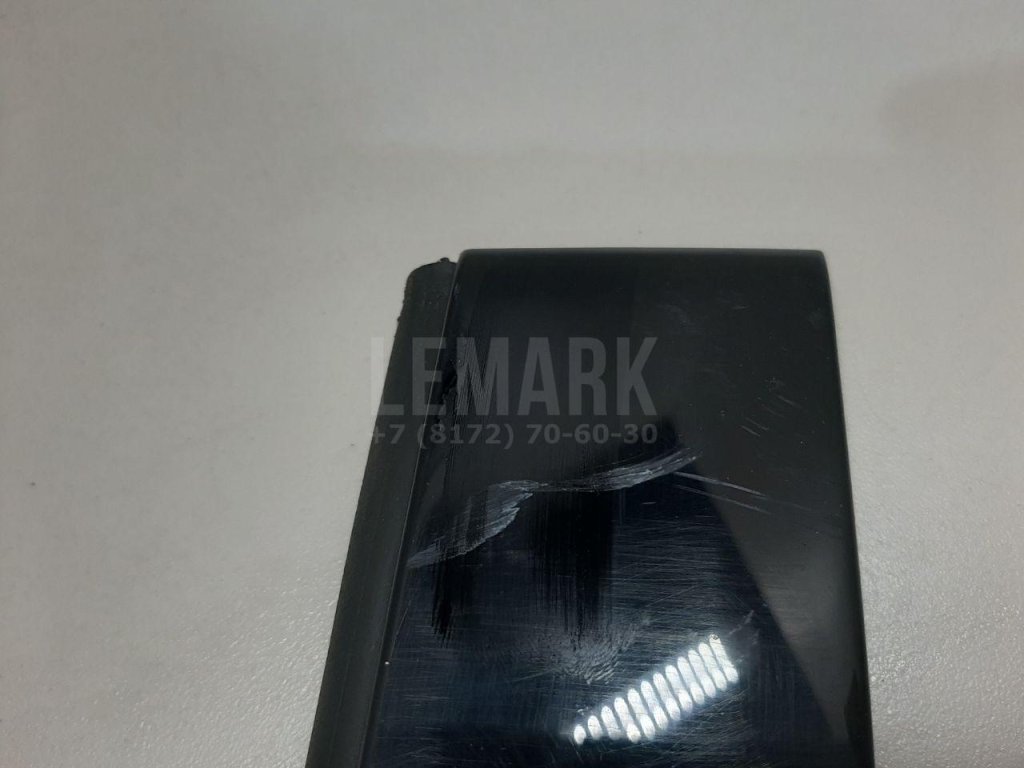 Накладка двери задней левой