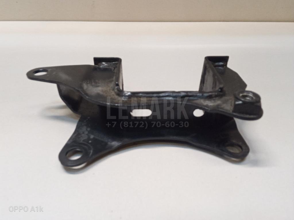 Кронштейн КПП левый для  Audi A3 [8PA] Sportback 2004-2013