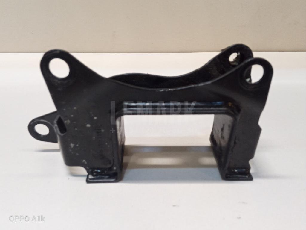 Кронштейн КПП левый для  Audi A3 [8PA] Sportback 2004-2013