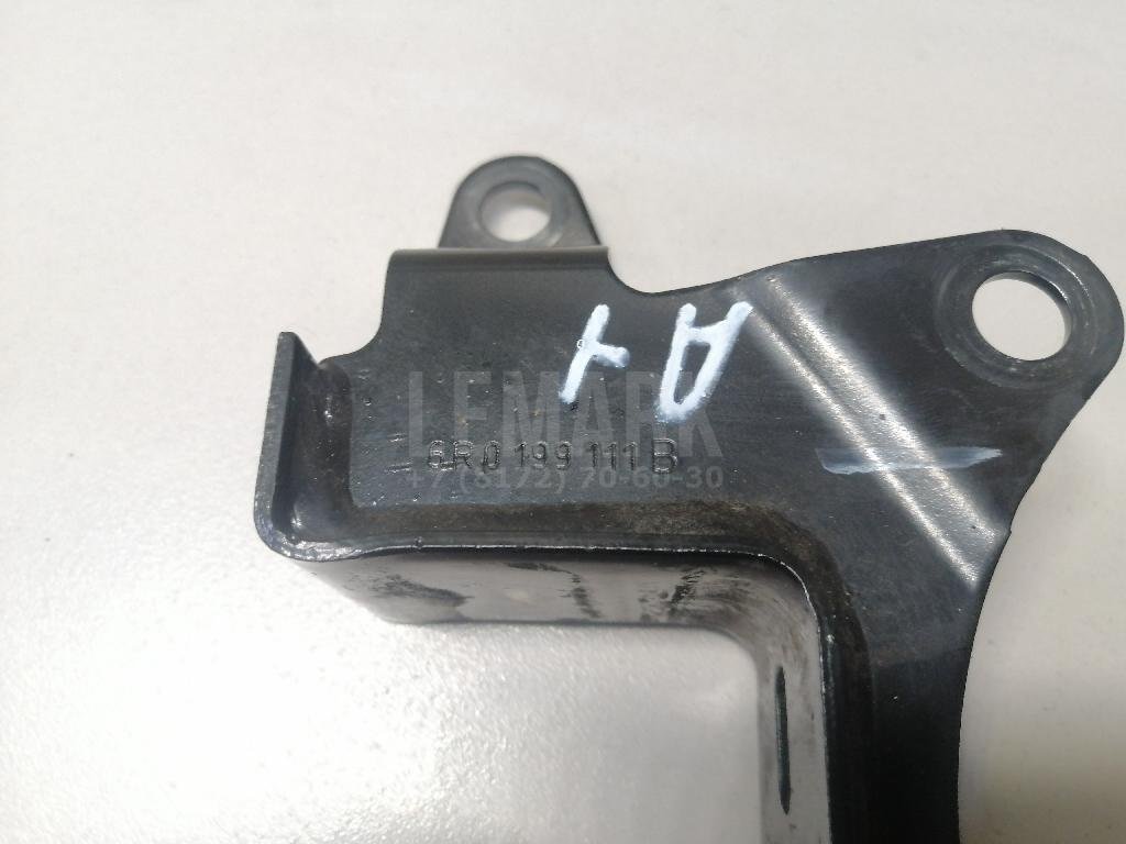 Кронштейн КПП левый