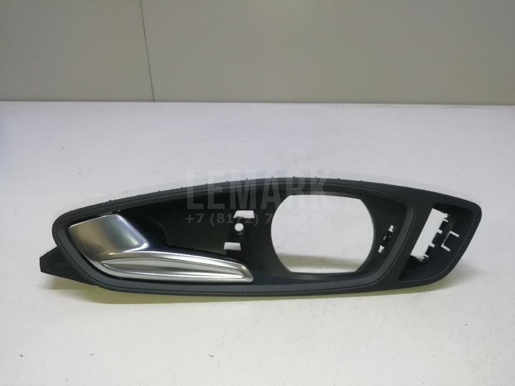 Ручка двери передней внутренняя левая