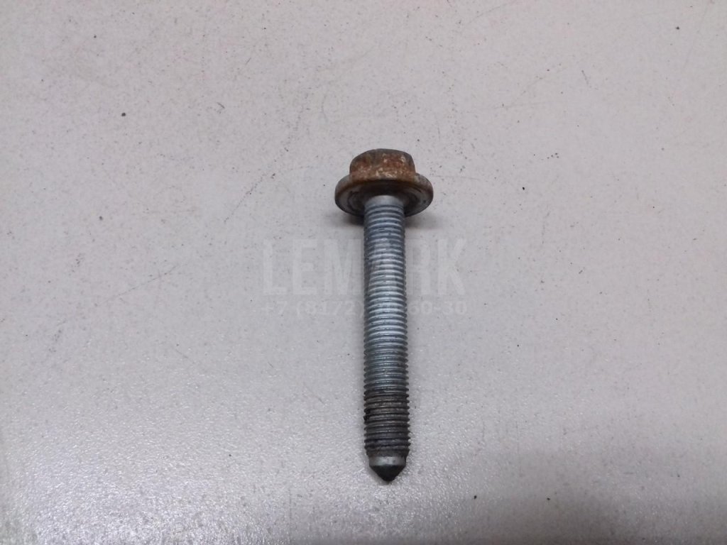 Болт заднего рычага