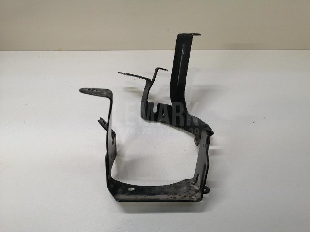 Кронштейн гидроусилителя