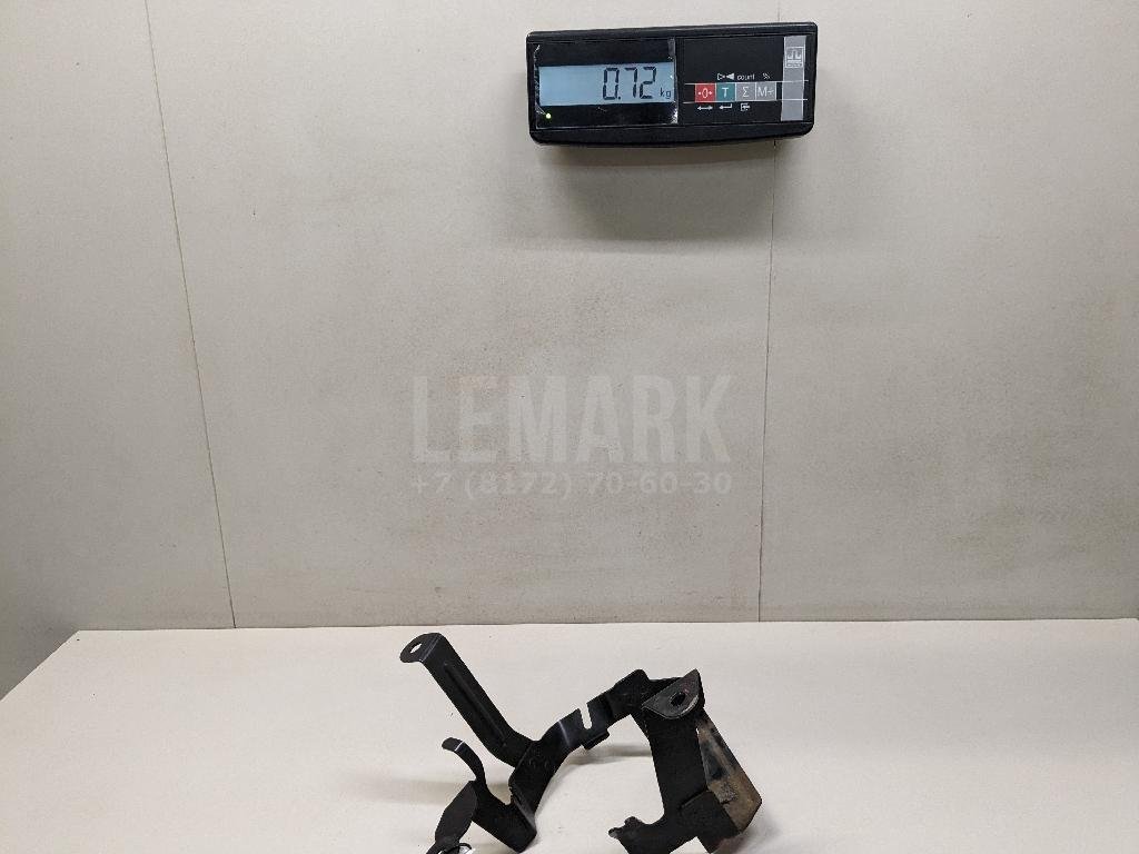 Кронштейн гидроусилителя