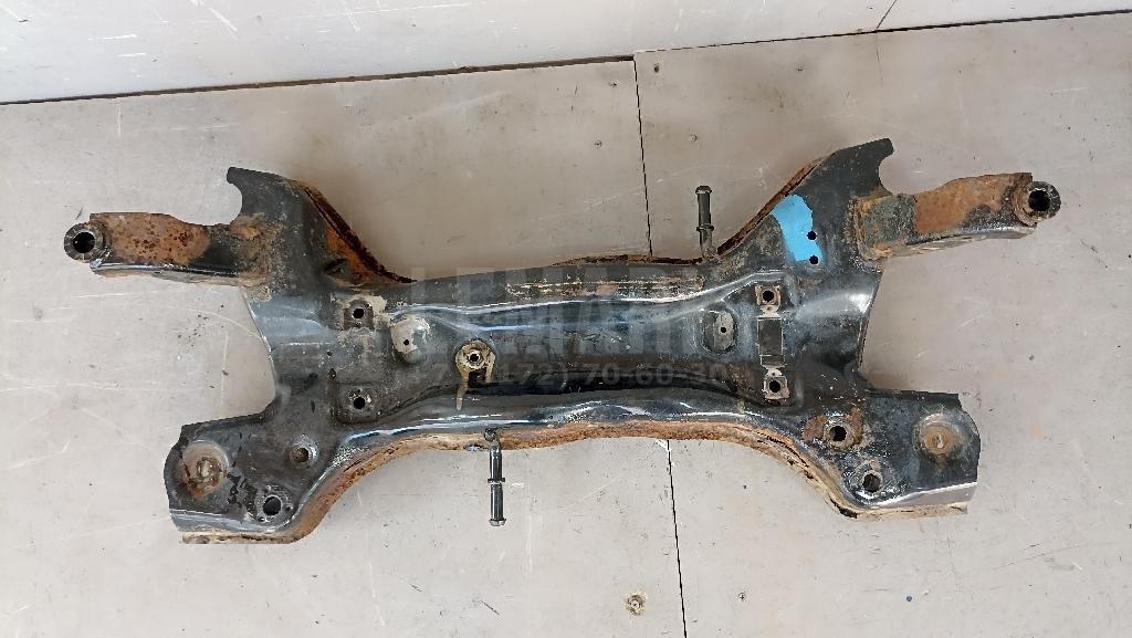 Балка подмоторная